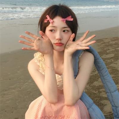 乳房与月亮